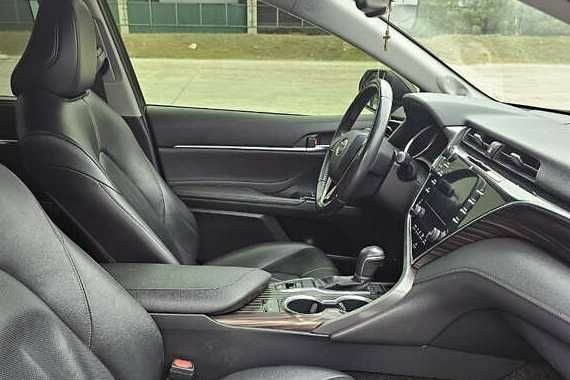 Чорний Тойота Камрі, об'ємом двигуна 2.5 л та пробігом 129 тис. км за 15000 $, фото 12 на Automoto.ua