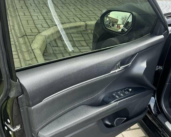 Чорний Тойота Камрі, об'ємом двигуна 2.49 л та пробігом 138 тис. км за 20500 $, фото 12 на Automoto.ua
