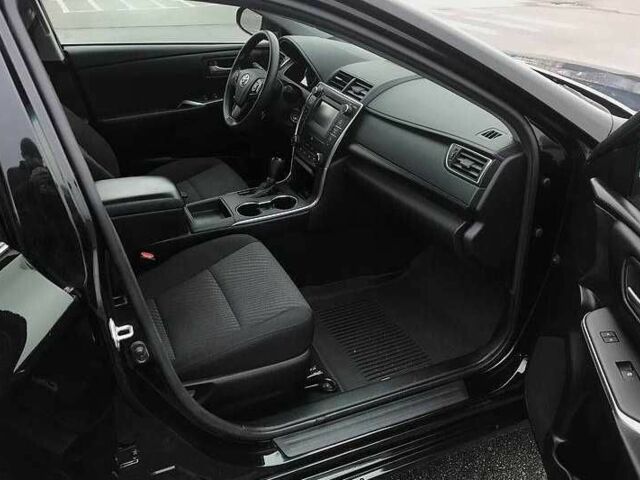 Черный Тойота Камри, объемом двигателя 2.5 л и пробегом 130 тыс. км за 13200 $, фото 17 на Automoto.ua