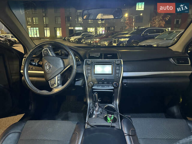 Черный Тойота Камри, объемом двигателя 2.49 л и пробегом 142 тыс. км за 14300 $, фото 13 на Automoto.ua