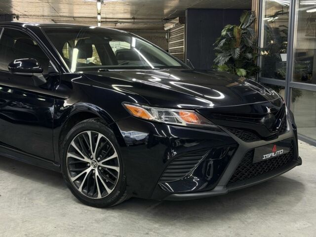 Черный Тойота Камри, объемом двигателя 2.5 л и пробегом 133 тыс. км за 18500 $, фото 3 на Automoto.ua