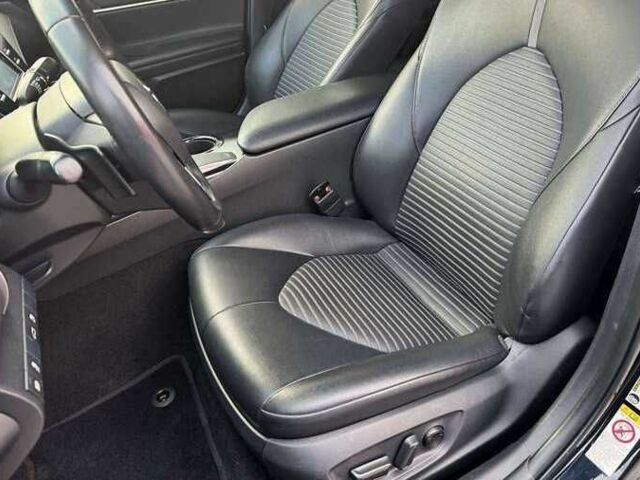 Чорний Тойота Камрі, об'ємом двигуна 2.5 л та пробігом 147 тис. км за 16300 $, фото 10 на Automoto.ua