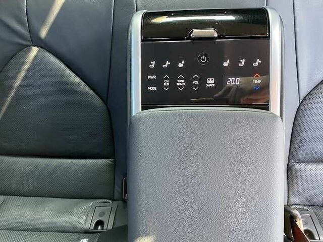 Черный Тойота Камри, объемом двигателя 2.5 л и пробегом 178 тыс. км за 17000 $, фото 16 на Automoto.ua