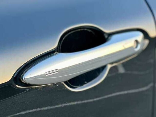 Черный Тойота Камри, объемом двигателя 2.5 л и пробегом 105 тыс. км за 16200 $, фото 7 на Automoto.ua