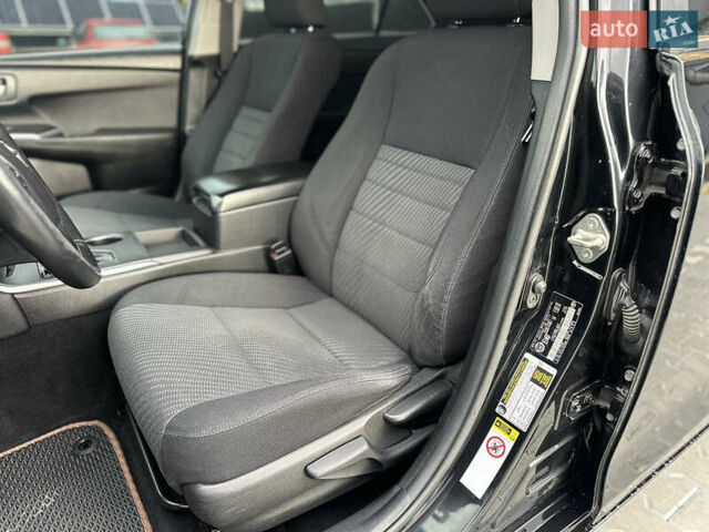 Чорний Тойота Камрі, об'ємом двигуна 2.49 л та пробігом 185 тис. км за 14500 $, фото 36 на Automoto.ua