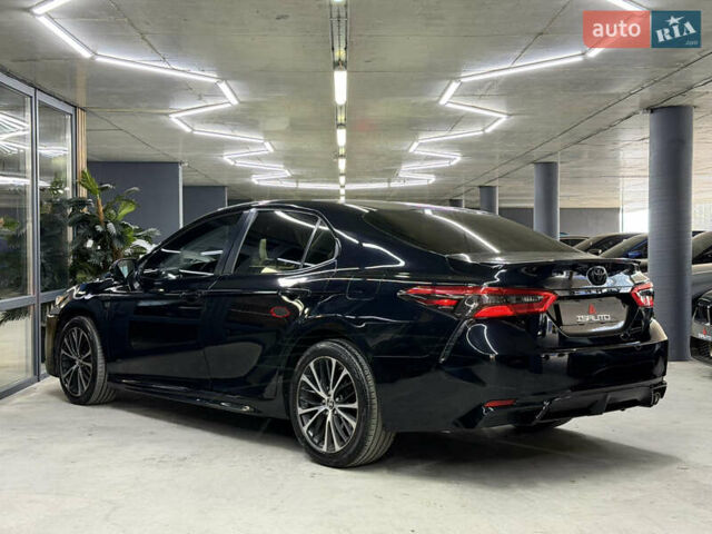 Черный Тойота Камри, объемом двигателя 2.49 л и пробегом 133 тыс. км за 18500 $, фото 10 на Automoto.ua