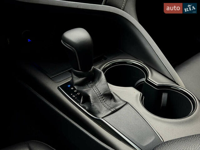 Чорний Тойота Камрі, об'ємом двигуна 2.5 л та пробігом 174 тис. км за 17300 $, фото 17 на Automoto.ua