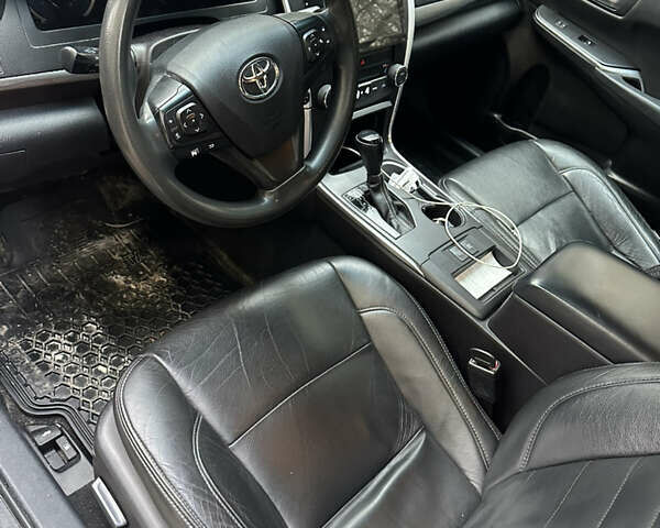 Чорний Тойота Камрі, об'ємом двигуна 2.49 л та пробігом 69 тис. км за 15500 $, фото 5 на Automoto.ua