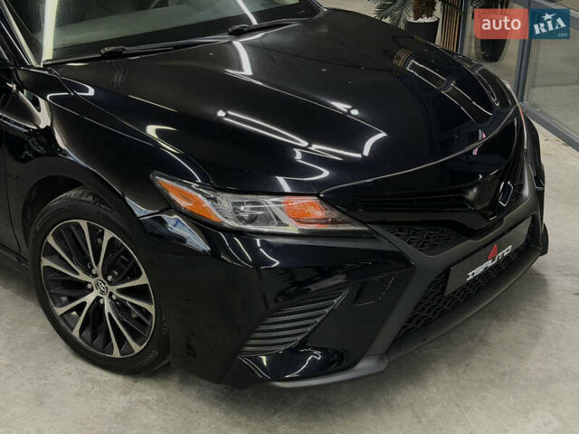 Черный Тойота Камри, объемом двигателя 2.49 л и пробегом 133 тыс. км за 18500 $, фото 2 на Automoto.ua