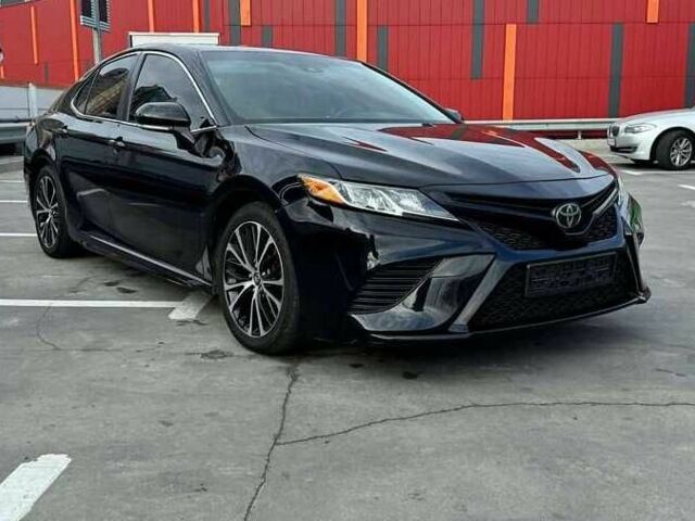 Чорний Тойота Камрі, об'ємом двигуна 2.5 л та пробігом 147 тис. км за 16300 $, фото 2 на Automoto.ua