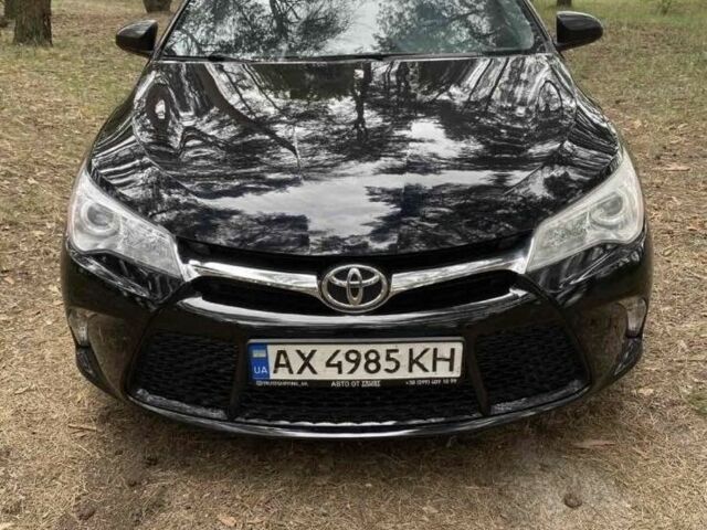 Черный Тойота Камри, объемом двигателя 2.5 л и пробегом 180 тыс. км за 13500 $, фото 1 на Automoto.ua