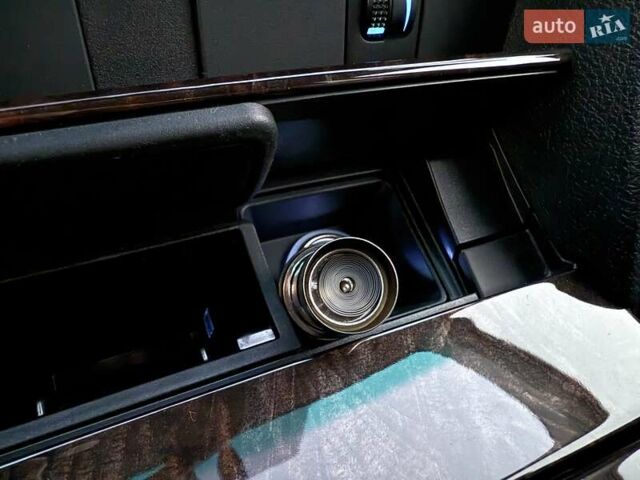 Тойота Камри 2017 в Киеве на Automoto.ua Черный Тойота Камри, объемом двигателя 2.49 л и пробегом 79 тыс. км за 19999 $, фото 61 на Automoto.ua