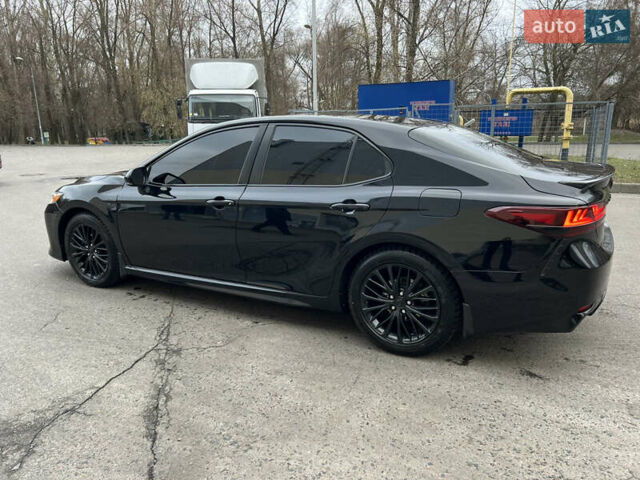 Чорний Тойота Камрі, об'ємом двигуна 2.49 л та пробігом 118 тис. км за 23800 $, фото 3 на Automoto.ua