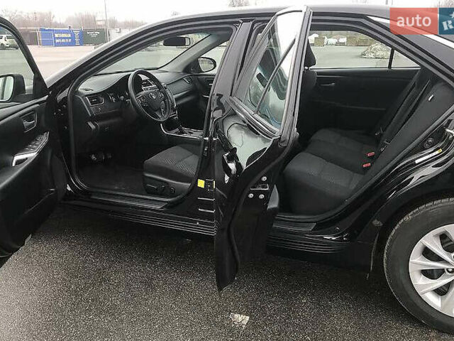 Черный Тойота Камри, объемом двигателя 2.5 л и пробегом 130 тыс. км за 15200 $, фото 11 на Automoto.ua