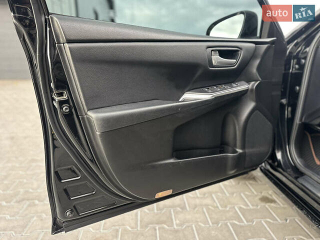 Тойота Камри 2017 в Владимир-Волынский на Automoto.ua Черный Тойота Камри, объемом двигателя 2.49 л и пробегом 185 тыс. км за 14999 $, фото 59 на Automoto.ua