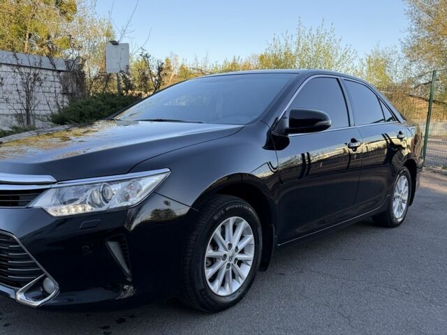 Черный Тойота Камри, объемом двигателя 2.5 л и пробегом 133 тыс. км за 18700 $, фото 4 на Automoto.ua