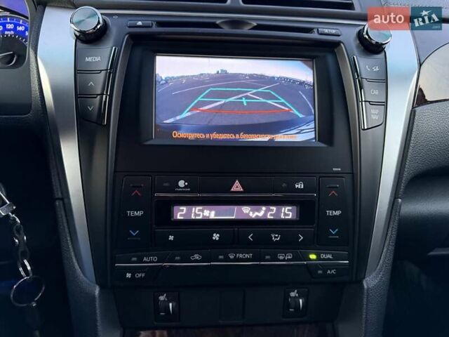 Тойота Камри 2017 в Киеве на Automoto.ua Черный Тойота Камри, объемом двигателя 2.49 л и пробегом 79 тыс. км за 19999 $, фото 42 на Automoto.ua