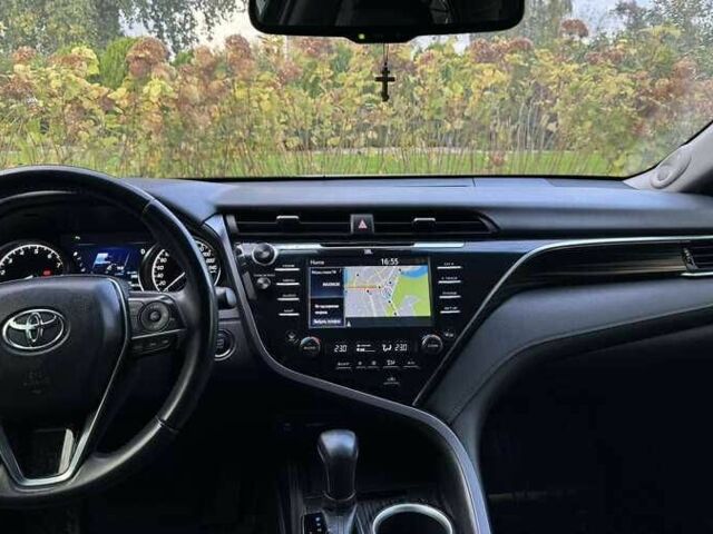 Чорний Тойота Камрі, об'ємом двигуна 2.5 л та пробігом 129 тис. км за 15000 $, фото 8 на Automoto.ua