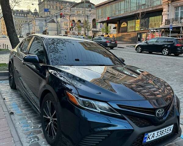 Чорний Тойота Камрі, об'ємом двигуна 2.49 л та пробігом 115 тис. км за 18500 $, фото 3 на Automoto.ua