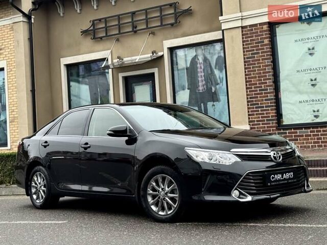 Черный Тойота Камри, объемом двигателя 2.49 л и пробегом 70 тыс. км за 20000 $, фото 2 на Automoto.ua