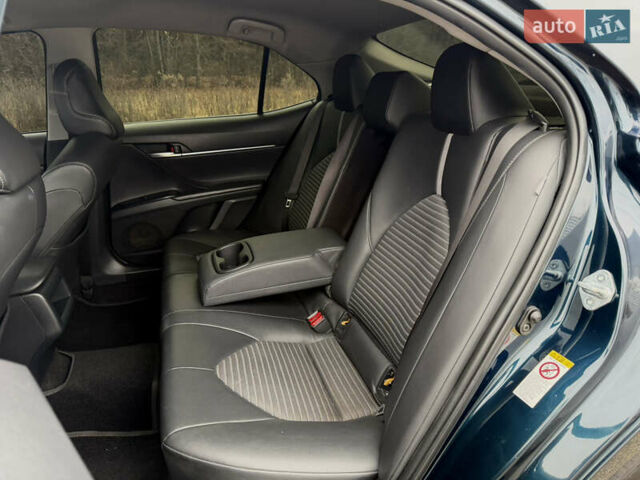 Чорний Тойота Камрі, об'ємом двигуна 2.5 л та пробігом 174 тис. км за 17300 $, фото 7 на Automoto.ua