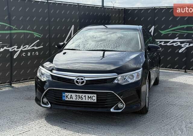 Черный Тойота Камри, объемом двигателя 2.49 л и пробегом 105 тыс. км за 17000 $, фото 4 на Automoto.ua