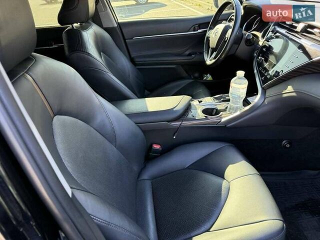 Черный Тойота Камри, объемом двигателя 2.5 л и пробегом 127 тыс. км за 22500 $, фото 7 на Automoto.ua