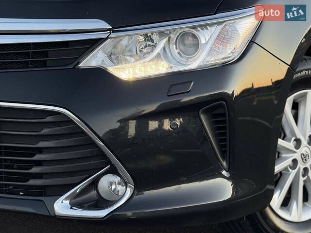 Тойота Камри 2017 в Киеве на Automoto.ua Черный Тойота Камри, объемом двигателя 2.49 л и пробегом 79 тыс. км за 19999 $, фото 9 на Automoto.ua