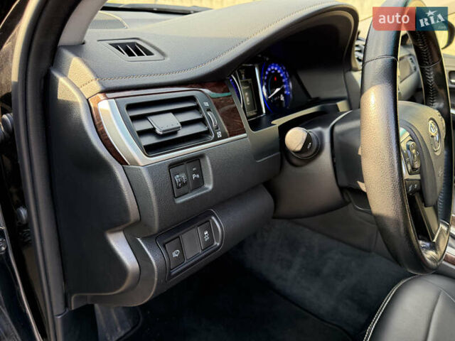 Черный Тойота Камри, объемом двигателя 2.49 л и пробегом 170 тыс. км за 17000 $, фото 13 на Automoto.ua