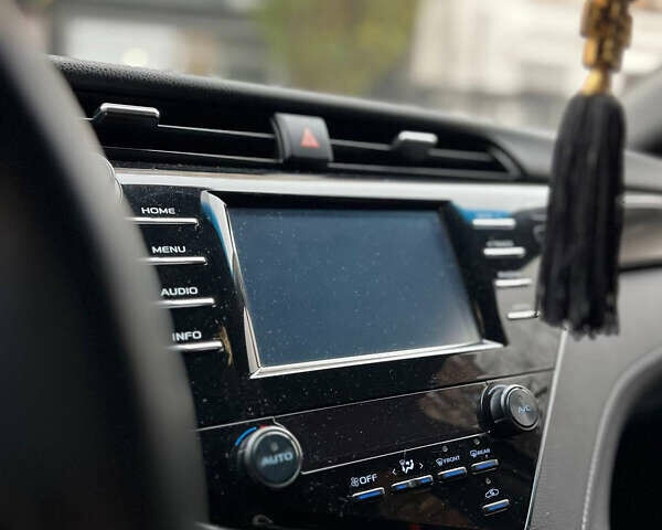 Черный Тойота Камри, объемом двигателя 2.49 л и пробегом 136 тыс. км за 17000 $, фото 24 на Automoto.ua