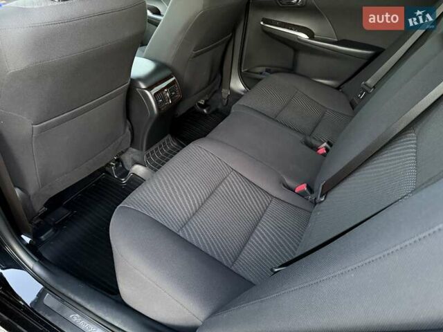 Тойота Камри 2017 в Киеве на Automoto.ua Черный Тойота Камри, объемом двигателя 2.49 л и пробегом 79 тыс. км за 19999 $, фото 31 на Automoto.ua