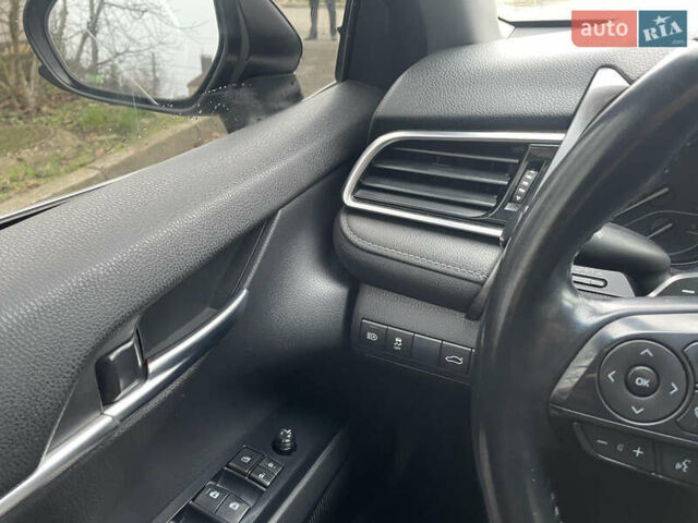 Чорний Тойота Камрі, об'ємом двигуна 2.49 л та пробігом 180 тис. км за 15999 $, фото 18 на Automoto.ua
