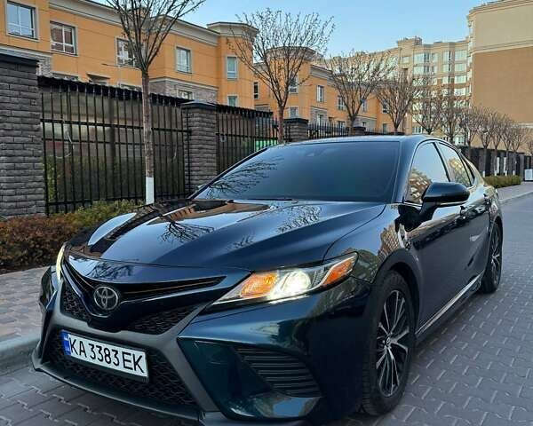 Чорний Тойота Камрі, об'ємом двигуна 2.49 л та пробігом 115 тис. км за 18500 $, фото 5 на Automoto.ua