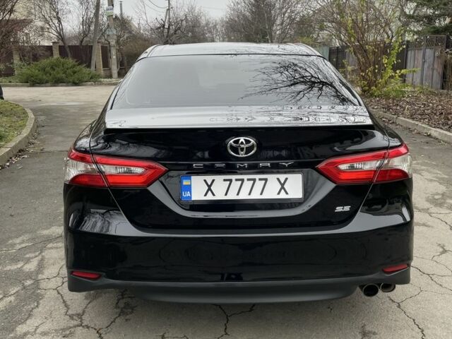 Чорний Тойота Камрі, об'ємом двигуна 2.5 л та пробігом 180 тис. км за 15999 $, фото 2 на Automoto.ua