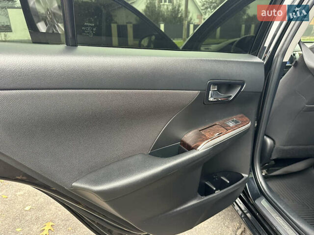 Чорний Тойота Камрі, об'ємом двигуна 2.49 л та пробігом 149 тис. км за 16999 $, фото 39 на Automoto.ua