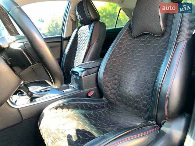 Черный Тойота Камри, объемом двигателя 2.5 л и пробегом 210 тыс. км за 15290 $, фото 24 на Automoto.ua