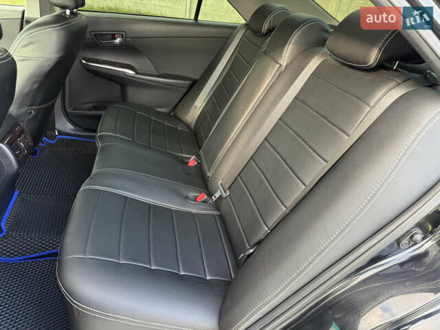 Черный Тойота Камри, объемом двигателя 2.49 л и пробегом 170 тыс. км за 17000 $, фото 19 на Automoto.ua