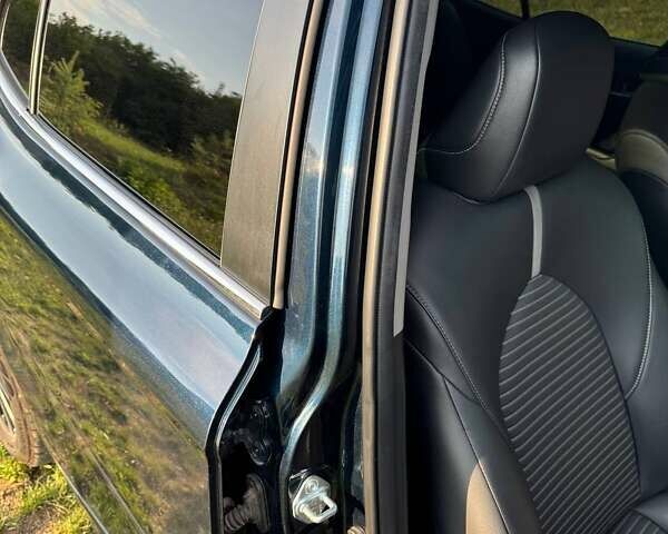 Чорний Тойота Камрі, об'ємом двигуна 2.49 л та пробігом 115 тис. км за 18500 $, фото 26 на Automoto.ua