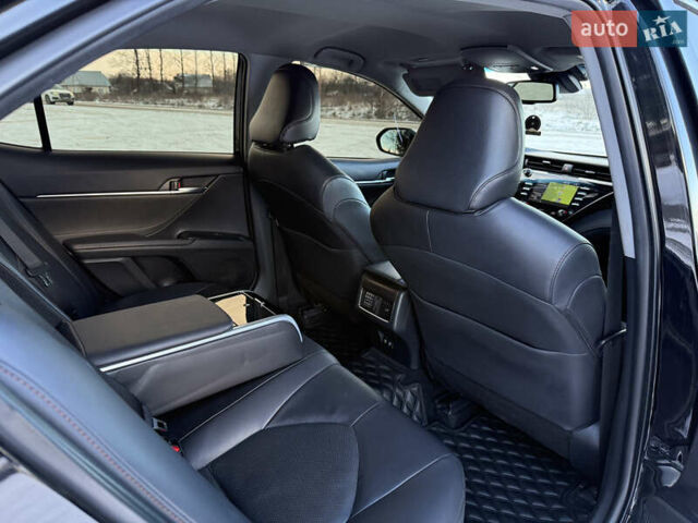 Черный Тойота Камри, объемом двигателя 2.49 л и пробегом 179 тыс. км за 20500 $, фото 22 на Automoto.ua
