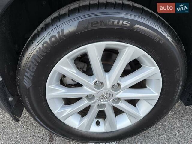 Тойота Камри 2017 в Киеве на Automoto.ua Черный Тойота Камри, объемом двигателя 2.49 л и пробегом 79 тыс. км за 19999 $, фото 14 на Automoto.ua