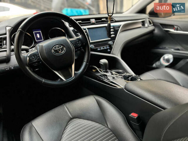Черный Тойота Камри, объемом двигателя 2.49 л и пробегом 136 тыс. км за 17000 $, фото 28 на Automoto.ua