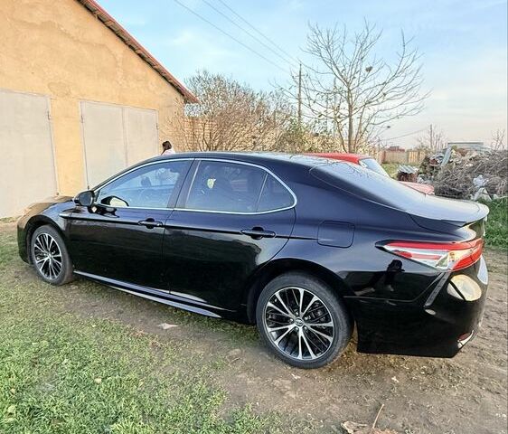 Черный Тойота Камри, объемом двигателя 2.5 л и пробегом 170 тыс. км за 18000 $, фото 2 на Automoto.ua