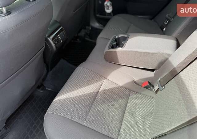 Черный Тойота Камри, объемом двигателя 2.49 л и пробегом 105 тыс. км за 17000 $, фото 16 на Automoto.ua