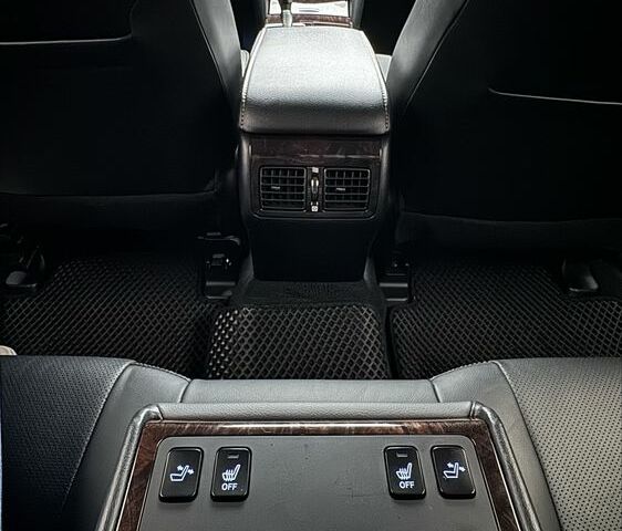 Черный Тойота Камри, объемом двигателя 2.5 л и пробегом 168 тыс. км за 16700 $, фото 17 на Automoto.ua