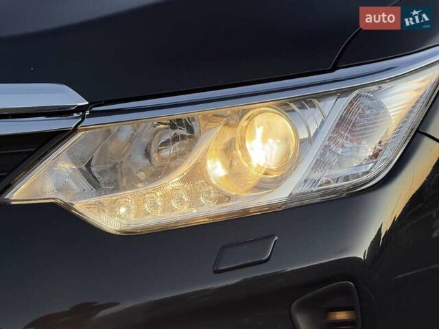 Тойота Камри 2017 в Киеве на Automoto.ua Черный Тойота Камри, объемом двигателя 2.49 л и пробегом 79 тыс. км за 19999 $, фото 55 на Automoto.ua