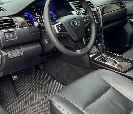 Черный Тойота Камри, объемом двигателя 2.5 л и пробегом 168 тыс. км за 16700 $, фото 11 на Automoto.ua