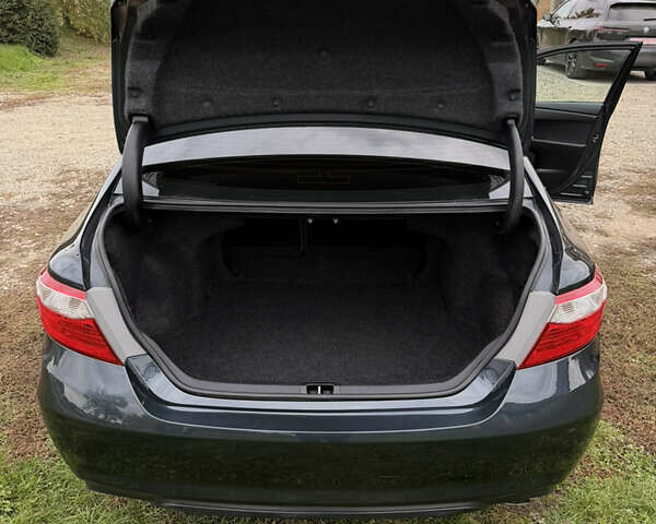 Чорний Тойота Камрі, об'ємом двигуна 2.49 л та пробігом 176 тис. км за 14500 $, фото 9 на Automoto.ua