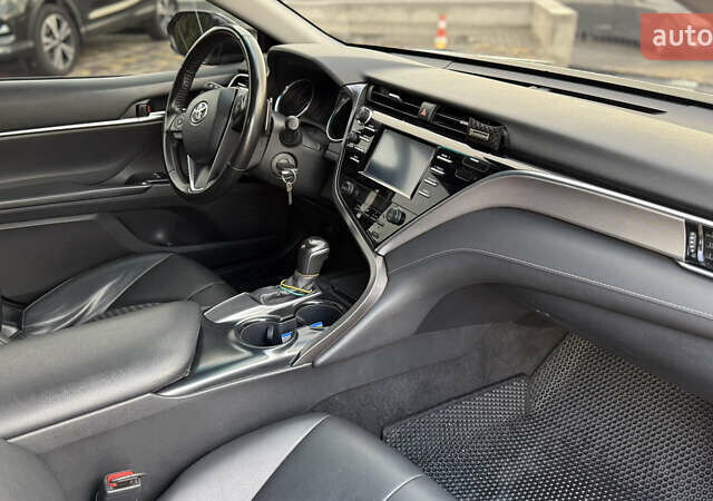 Черный Тойота Камри, объемом двигателя 2.49 л и пробегом 155 тыс. км за 18999 $, фото 18 на Automoto.ua