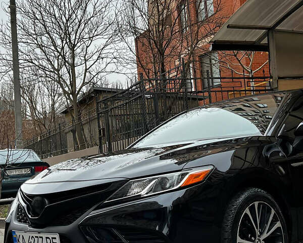 Черный Тойота Камри, объемом двигателя 2.49 л и пробегом 136 тыс. км за 17000 $, фото 2 на Automoto.ua