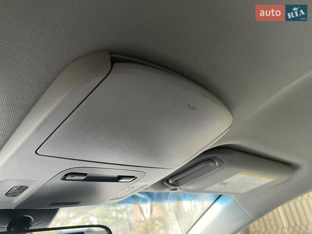 Чорний Тойота Камрі, об'ємом двигуна 2.49 л та пробігом 180 тис. км за 15999 $, фото 21 на Automoto.ua